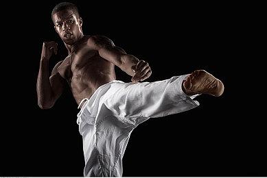 砍杀ARPG《龙裔：被放逐者》宣布3月6日推出抢先体验